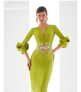 Vestido en Mikado color Lima