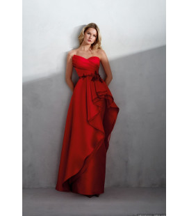 Vestido Largo Rojo Broche a un Costado
