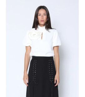 Blusa Blanca Manga Corta