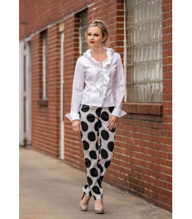Blusa Blanca Manga Larga Revuelo Frente