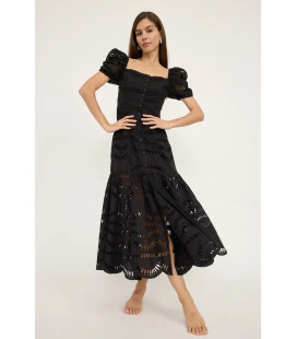 Vestido Negro Medio Largo Calado