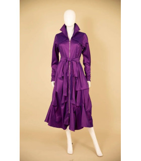 Vestido Medio Largo Morado Recogido en la Parte de la Falda