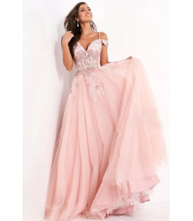 Vestido Rosado de Quince Años
