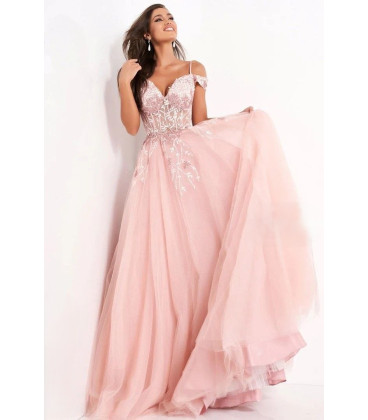 Vestido Rosado de Quince Años