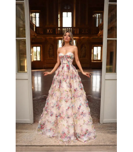 Vestido Color Champagne con Flores