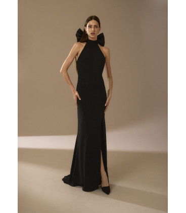 Vestido holter con laza en el cuello rojo