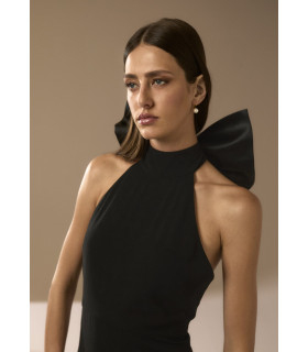 Vestido holter con laza en el cuello rojo