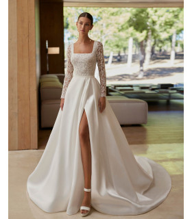 Princess Cut, Square Neckline