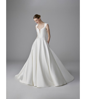 Princess Style, Open Back