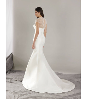 Corte Sirena Strapless