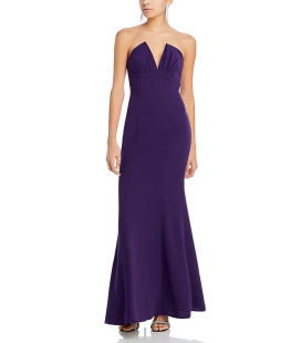 Vestido sin tirantes en color morado
