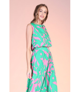 Crop top with printed pants