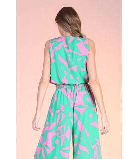 Crop top with printed pants