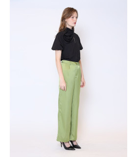 Rose Detail Puff Sleeve Top