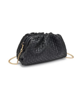 Woven bag with snap closure