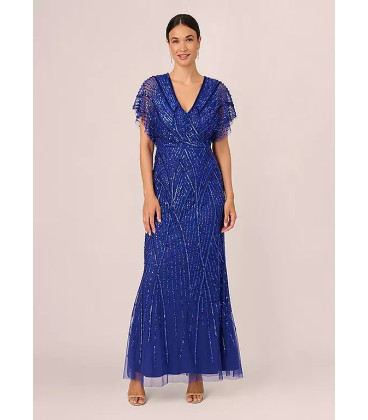 V-neck dress with sequins