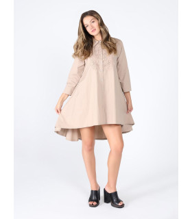 Short long-sleeved dress with lace details