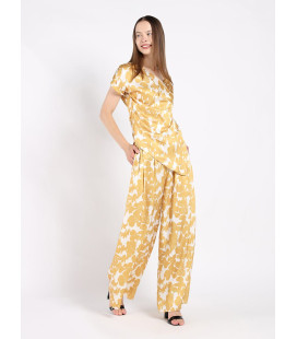 Conjunto de blusa y pantalon de seda