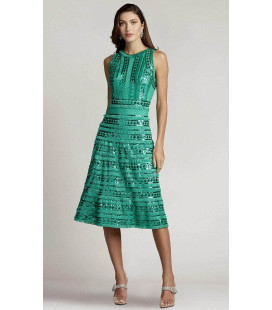 Vestido de lentejuelas, falda en forma de A