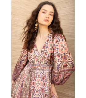 Vestido con botones y mangas globo