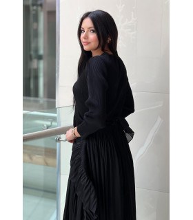 Pleated dress with ruffles