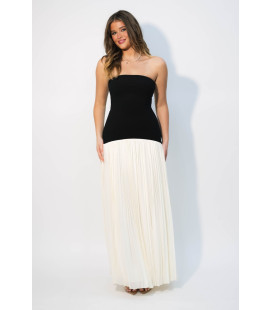 Vestido sin tirantes con falda blanca plisada