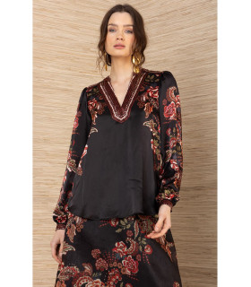 Printed skirt and long-sleeved blouse set