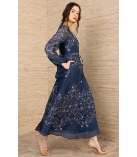 Organza dress with round neckline