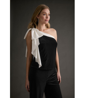 One-shoulder velvet top with oversized bow
