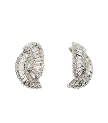 Button-shaped earrings, adorned with crystals.