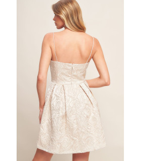 Mini vestido con tirantes