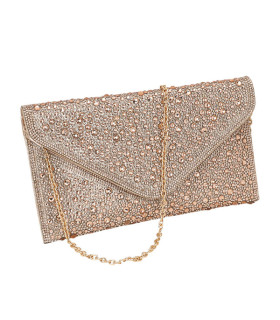 Bolso de mano tipo sobre de noche con solapa y tachuelas de piedras brillantes