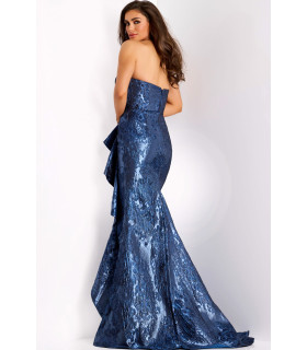 Vestido de sirena azul marino metalizado sin tirantes con drapeado lateral