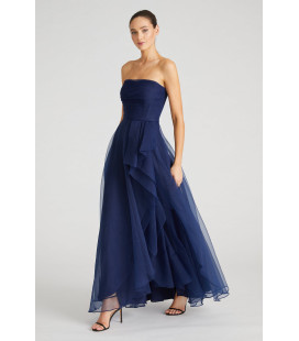 Vestido sin tirantes, falda con volantes en cascada