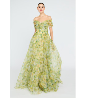Vestido de organza estampada con hombros descubiertos