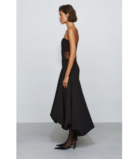 Vestido sin tirantes con falda acampanada