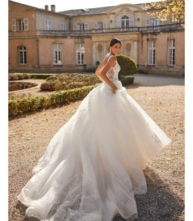 A-line dress in tulle with lace, V-neck