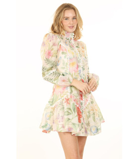 Vestido corto floral con mangas largas