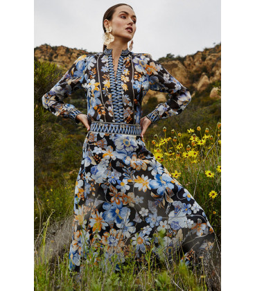 Traje de organza de lino floral