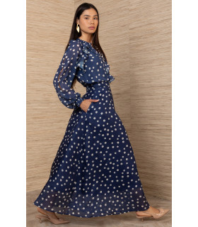 Traje de lino y organza de seda con lunares