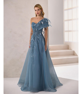One-shoulder organza dress with feather details