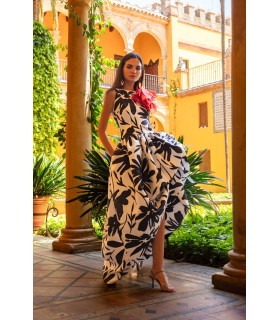 Black and white dress with floral print, 3D flower