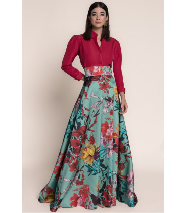 Conjunto de blusa de tafetán rojo y falda con estampado floral