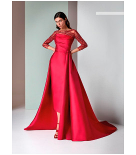 Mikado dress, tulle neckline and sleeves with glitter