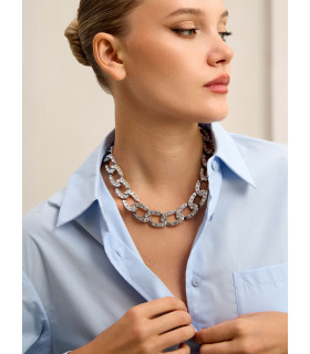 Silver chain with diamonds