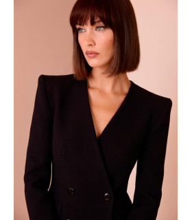 Conjunto de chaqueta con hombreras y pantalón