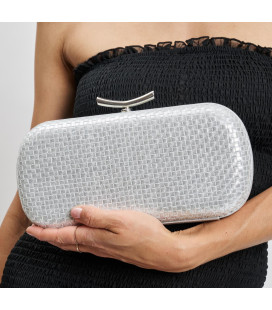 Bolso de diseño tejido con cierre superior