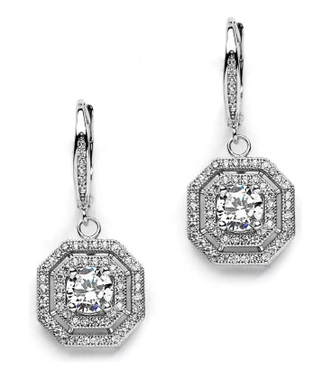 Pendientes vintage con circonita en el centro