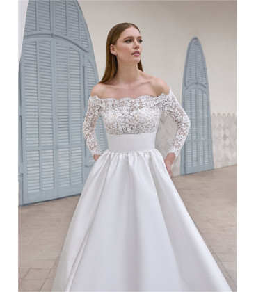 PRONOVIAS 2024