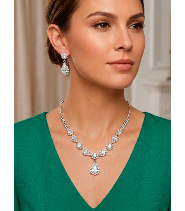 Conjunto de collar y pendientes de cristal en forma de lagrima